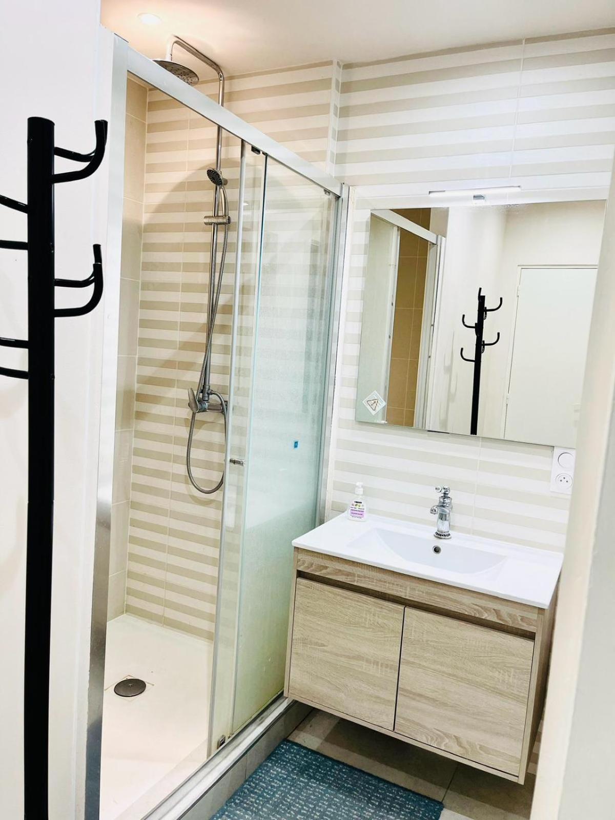 Stylish, Calm And Saint-Fargeau-Ponthierry